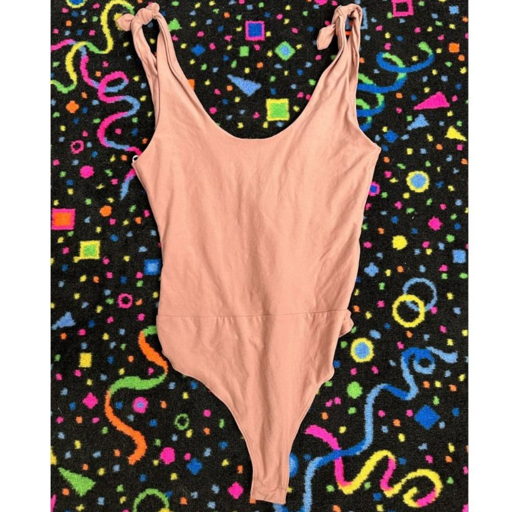 LULUS TIE STRAP BODYSUIT- SIZE M